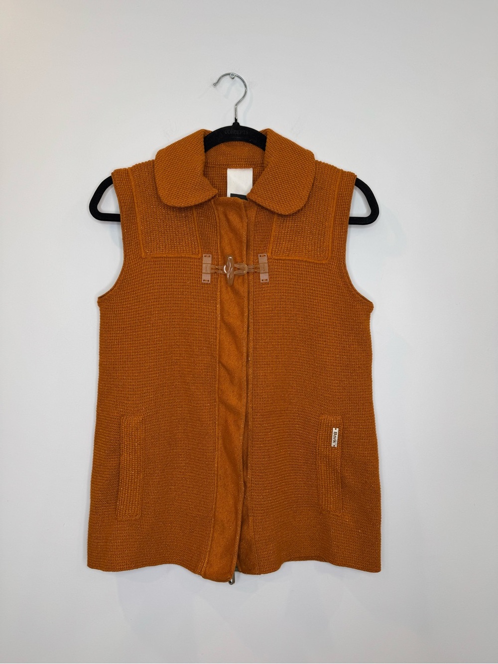 Bark Rust Orange Knit Vest with Toggle Closure metallic threads sz small